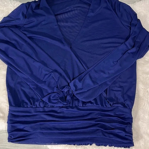 Le Chateau blouse - Picture 6 of 7